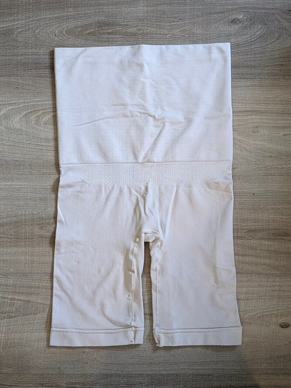 NWOT Tummy Slimming Booty Defining Shapewear